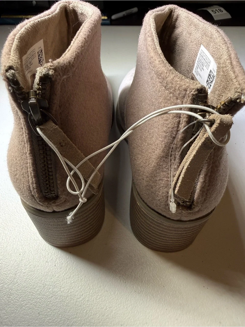 TOMS Sz 8.5 